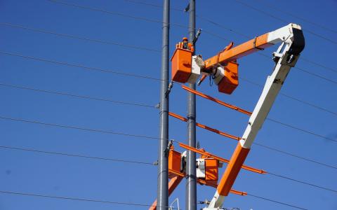 Installation of an RS PowerON composite pole