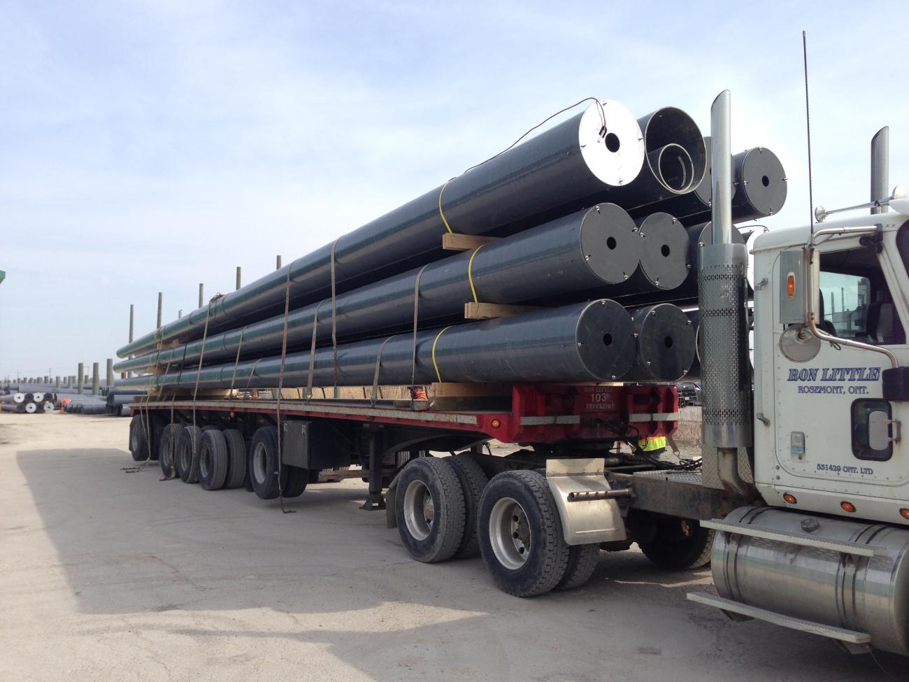 RS PowerON nested modular poles loaded and in transport